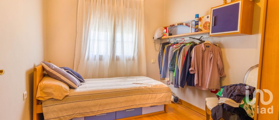 Appartement 4 chambres de 133 m² à Isla Cristina (21410)