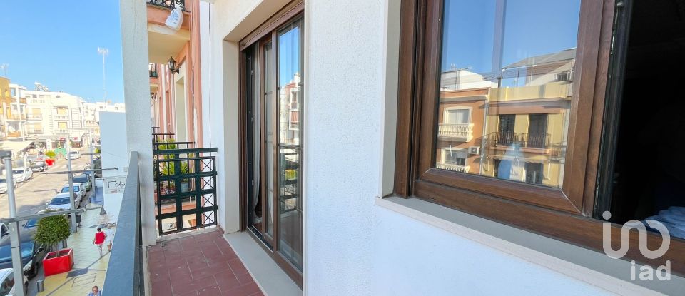 Appartement 4 chambres de 133 m² à Isla Cristina (21410)