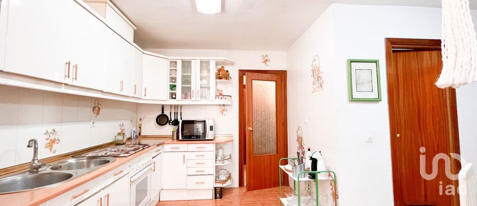 Pis 4 habitacions de 115 m² a Málaga (29002)