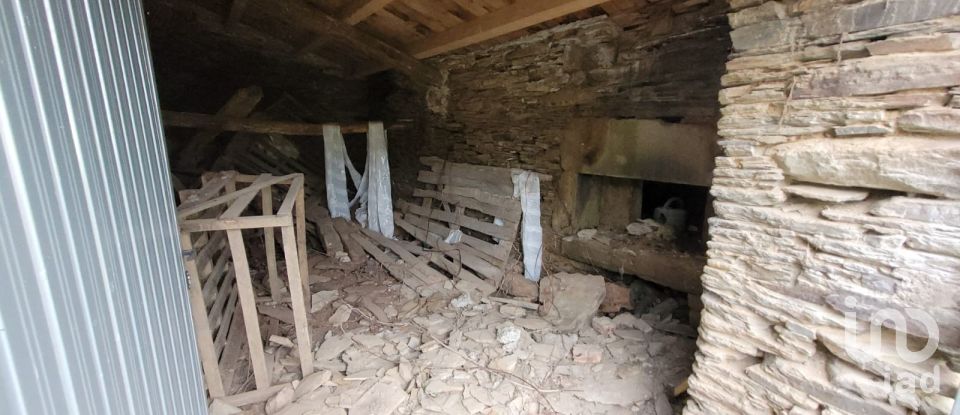 Casa 4 habitaciones de 212 m² en Abadín (27730)