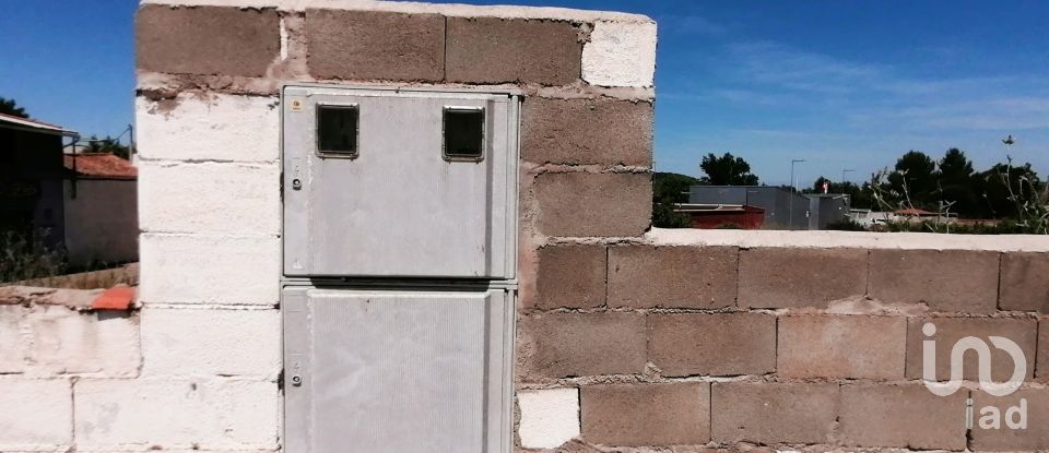 Terrain à bâtir de 2 048 m² à Belvís de la Jara (45660)