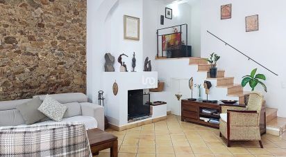 Village house 3 bedrooms of 195 m² in Canet de Mar (08360)