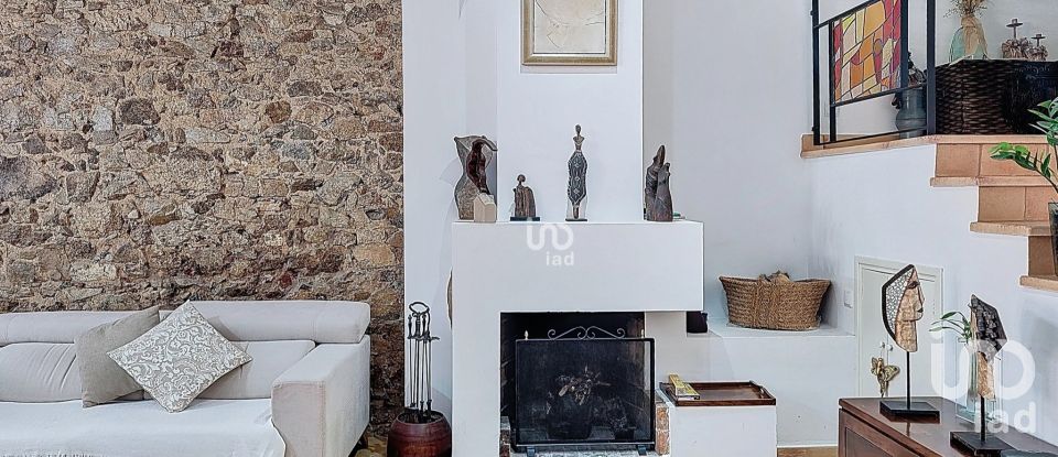 Village house 3 bedrooms of 195 m² in Canet de Mar (08360)