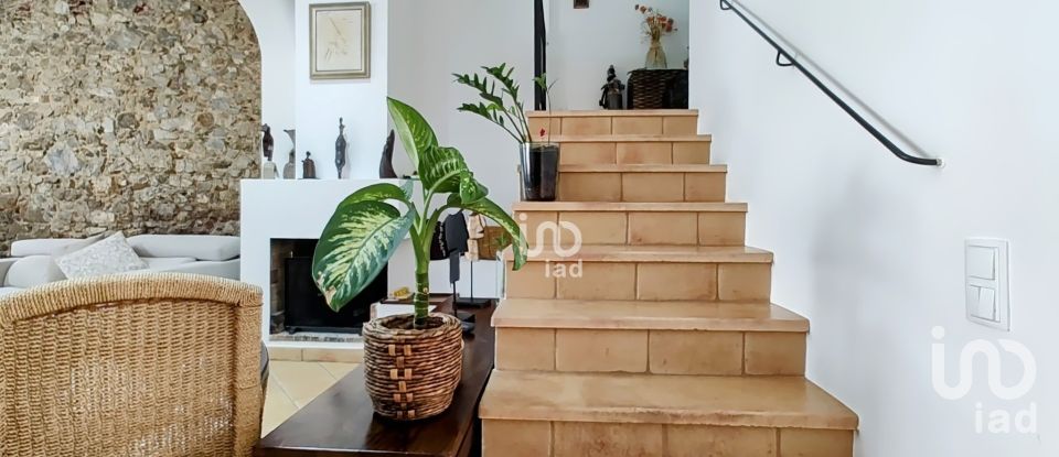 Village house 3 bedrooms of 195 m² in Canet de Mar (08360)