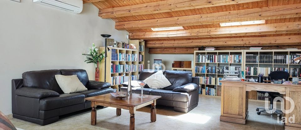 Village house 3 bedrooms of 195 m² in Canet de Mar (08360)