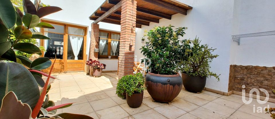 Village house 3 bedrooms of 195 m² in Canet de Mar (08360)