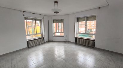 Apartment 3 bedrooms of 98 m² in San Andrés del Rabanedo (24010)