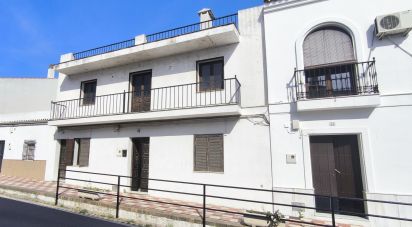 Village house 6 bedrooms of 361 m² in Villablanca (21590)