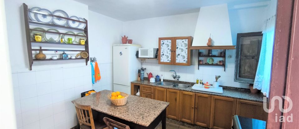 Village house 6 bedrooms of 361 m² in Villablanca (21590)