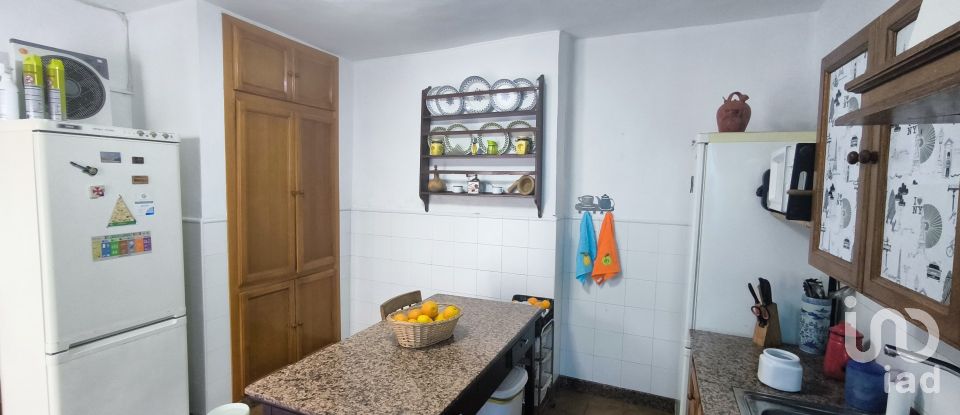 Village house 6 bedrooms of 361 m² in Villablanca (21590)