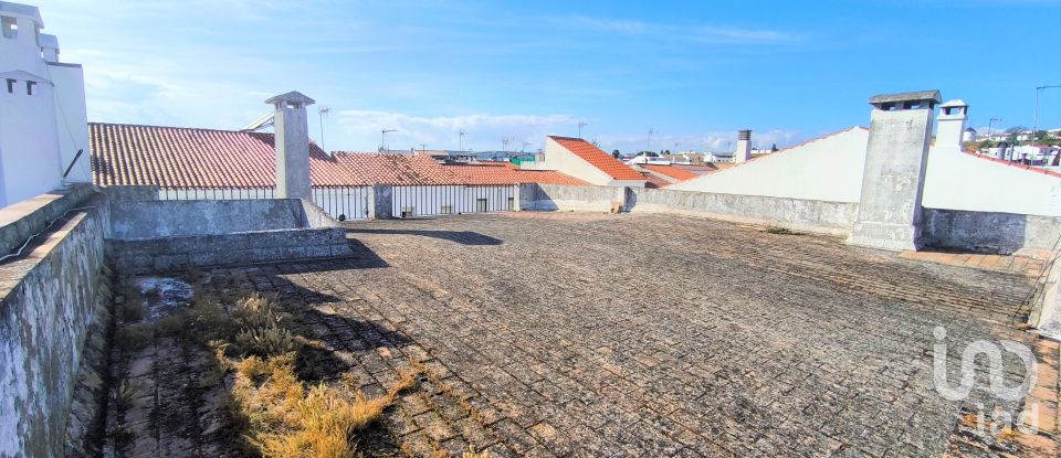 Village house 6 bedrooms of 361 m² in Villablanca (21590)