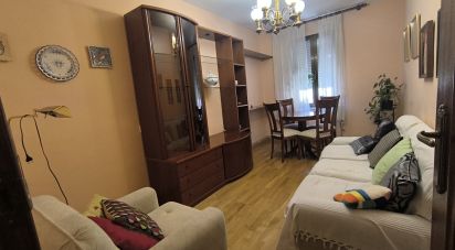 Apartment 2 bedrooms of 84 m² in León (24007)