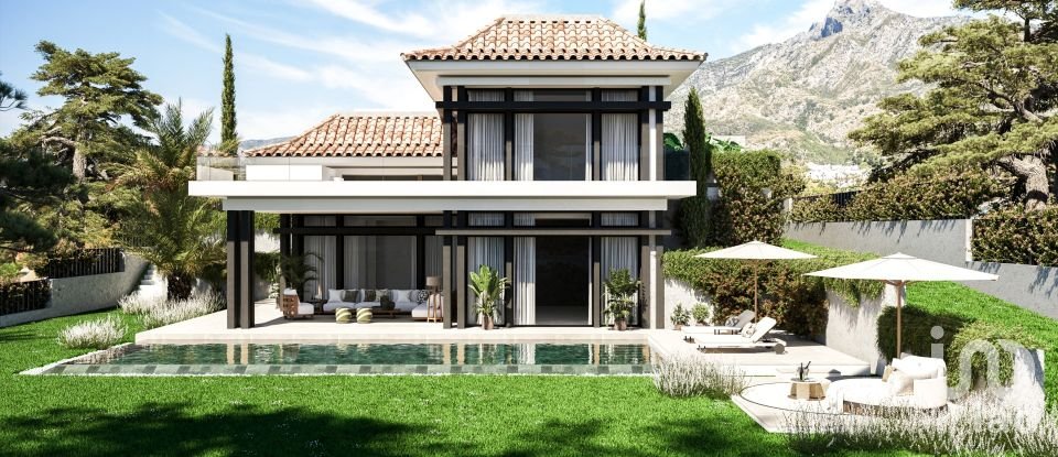House 4 bedrooms of 857 m² in Marbella (29602)