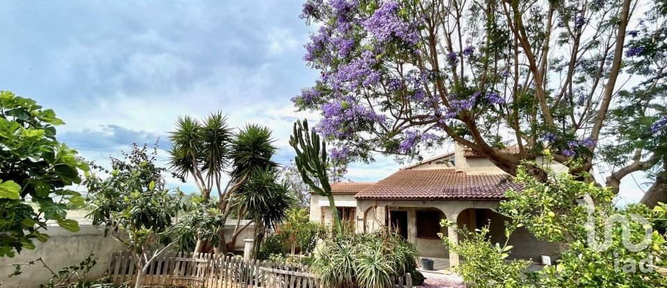 House 4 bedrooms of 159 m² in Torreblanca (12596)