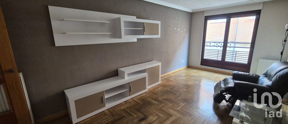 Pis 3 habitacions de 68 m² a Salamanca (37006)