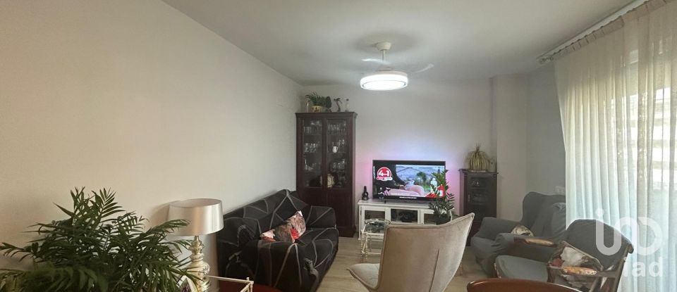 Piso 3 habitaciones de 114 m² en Sevilla (41020)