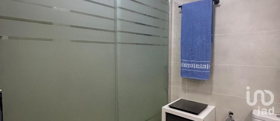 Piso 3 habitaciones de 114 m² en Sevilla (41020)