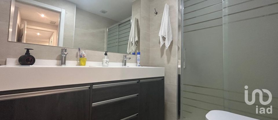 Piso 3 habitaciones de 114 m² en Sevilla (41020)