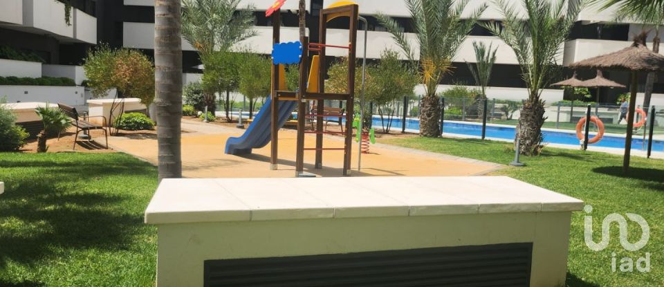 Piso 3 habitaciones de 114 m² en Sevilla (41020)