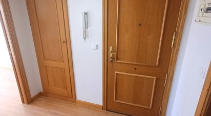 Apartment 3 bedrooms of 82 m² in León (24008)