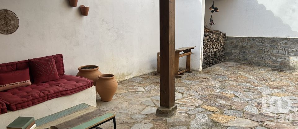 House 4 bedrooms of 169 m² in Ayoó de Vidriales (49619)