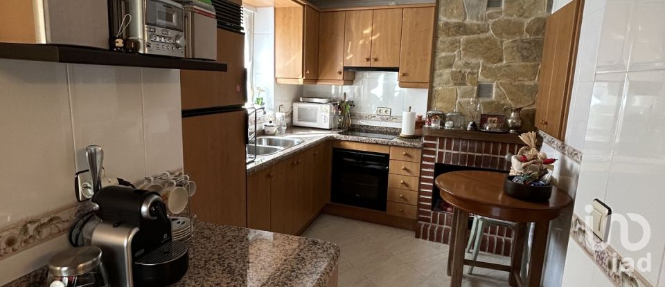 House 4 bedrooms of 169 m² in Ayoó de Vidriales (49619)