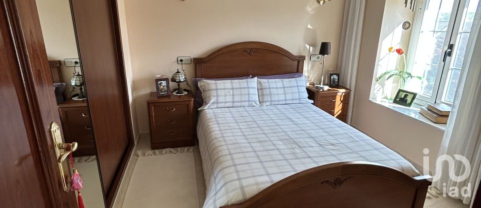 House 4 bedrooms of 169 m² in Ayoó de Vidriales (49619)