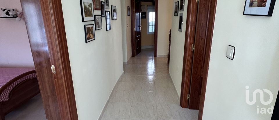 House 4 bedrooms of 169 m² in Ayoó de Vidriales (49619)