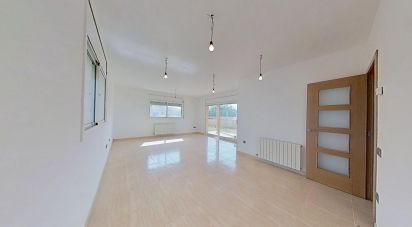 Casa 5 habitaciones de 215 m² en Bellvei (43719)