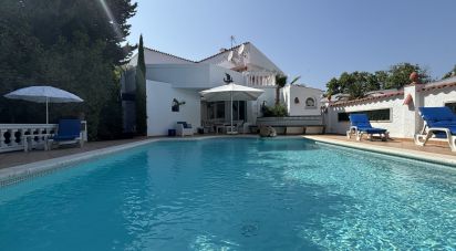 Casa rural 4 habitaciones de 220 m² en Empuriabrava (17487)