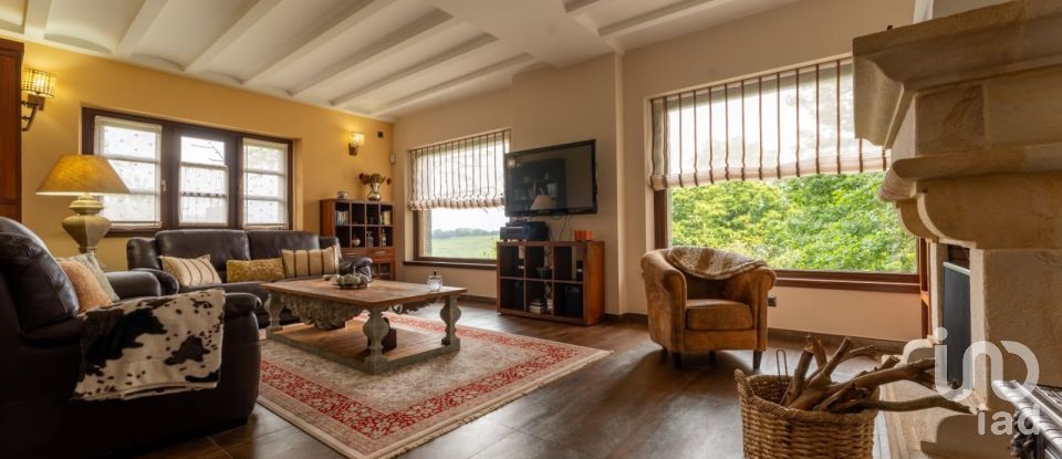 Maison 4 chambres de 315 m² à Boquerizo (33590)