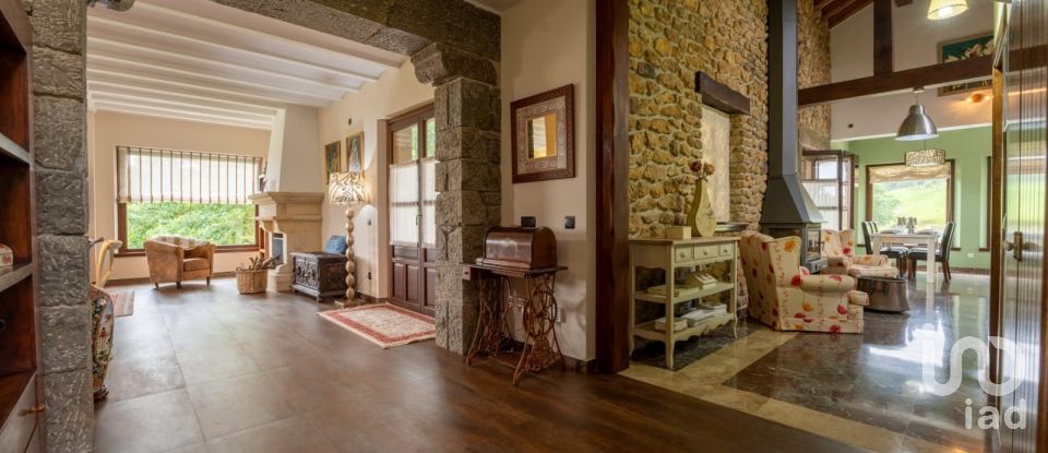 Maison 4 chambres de 315 m² à Boquerizo (33590)