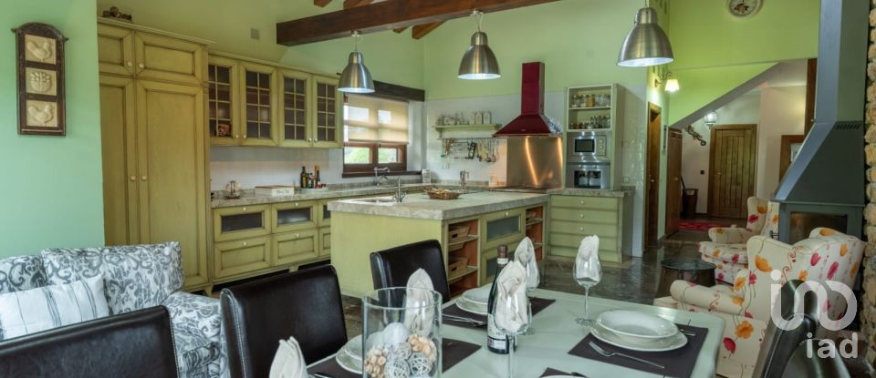 Maison 4 chambres de 315 m² à Boquerizo (33590)