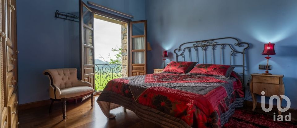 Maison 4 chambres de 315 m² à Boquerizo (33590)