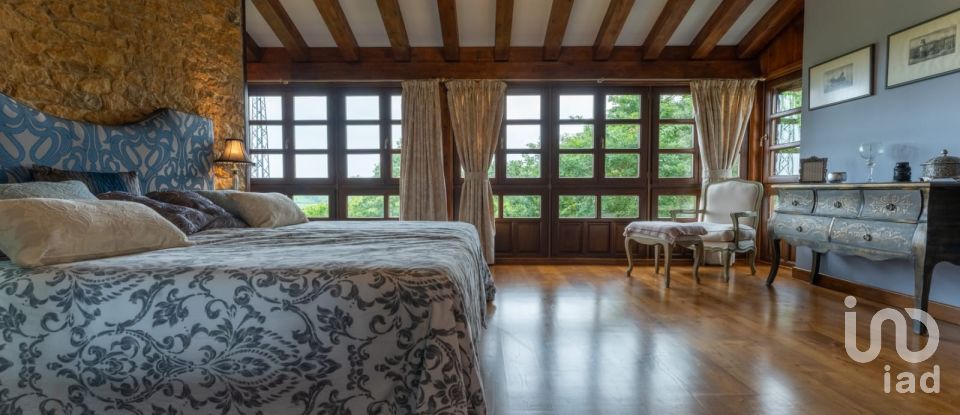 Maison 4 chambres de 315 m² à Boquerizo (33590)