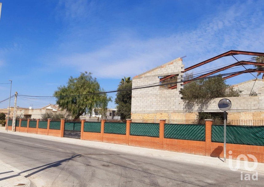 Terreno urbano de 1.277 m² en Deltebre (43580)