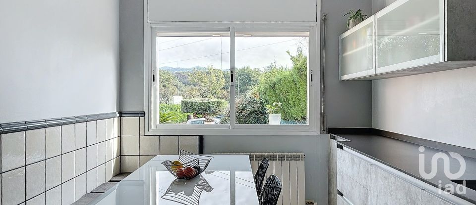 House 4 bedrooms of 221 m² in Vilanova del Vallès (08410)