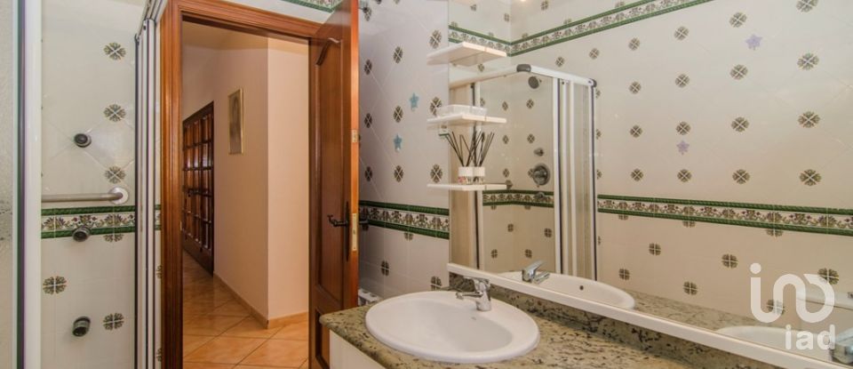 Casa 5 habitaciones de 299 m² en Santa Oliva (43710)