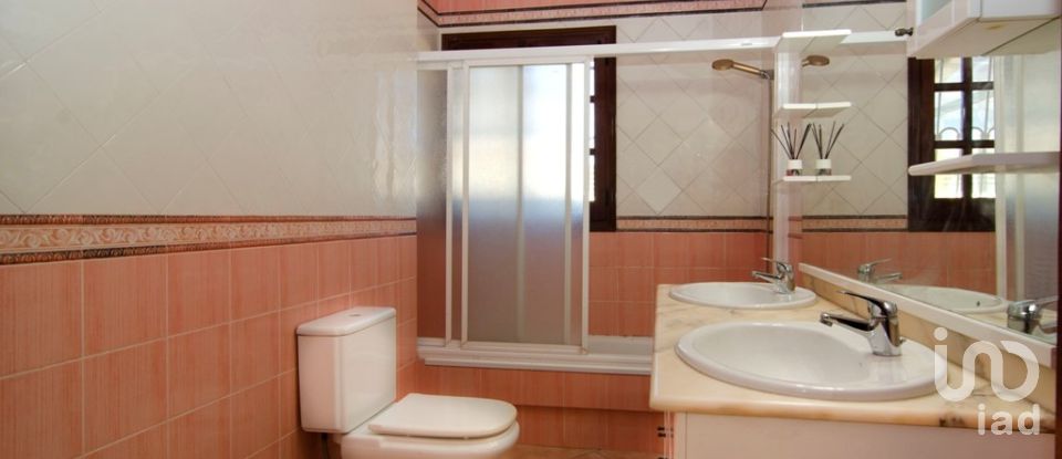 Casa 5 habitaciones de 299 m² en Santa Oliva (43710)