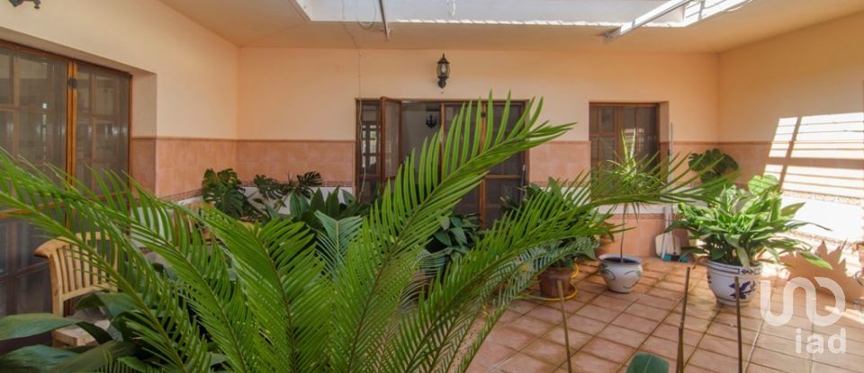 Casa 5 habitaciones de 299 m² en Santa Oliva (43710)