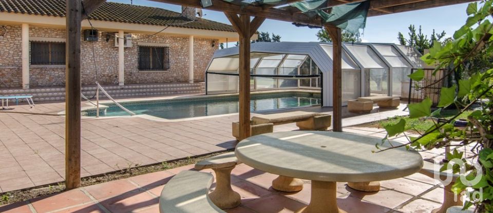 Casa 5 habitaciones de 299 m² en Santa Oliva (43710)