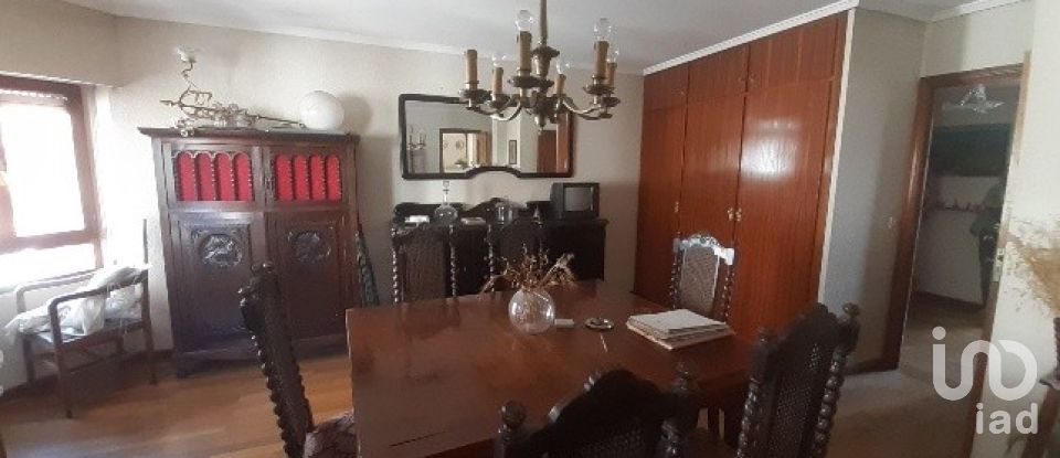 Apartment 4 bedrooms of 111 m² in La Bañeza (24750)