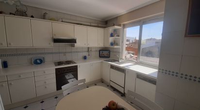 Apartment 4 bedrooms of 111 m² in La Bañeza (24750)