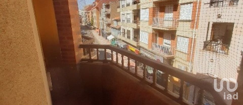 Apartment 4 bedrooms of 111 m² in La Bañeza (24750)