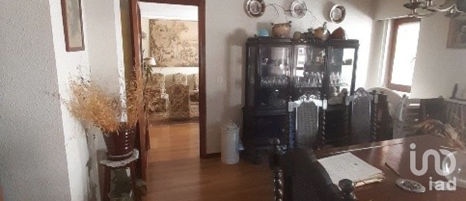 Apartment 4 bedrooms of 111 m² in La Bañeza (24750)