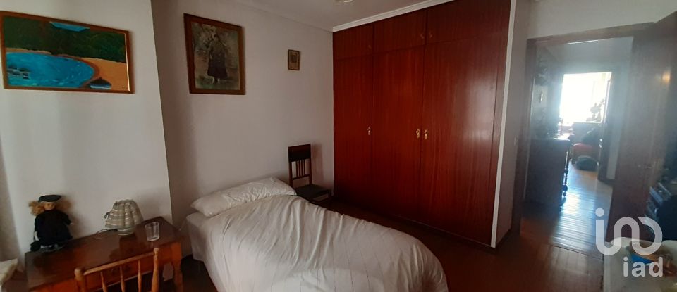 Apartment 4 bedrooms of 111 m² in La Bañeza (24750)