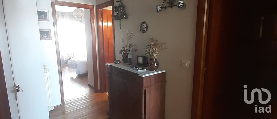 Apartment 4 bedrooms of 111 m² in La Bañeza (24750)