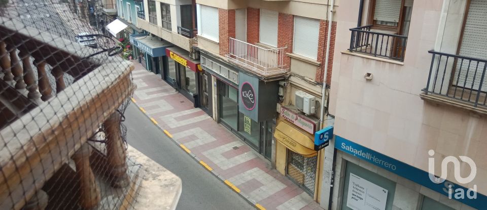 Apartment 4 bedrooms of 111 m² in La Bañeza (24750)