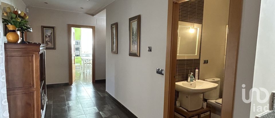 House 3 bedrooms of 220 m² in Medina del Campo (47400)