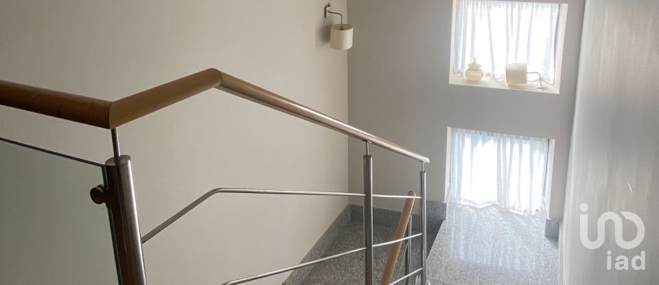 House 3 bedrooms of 220 m² in Medina del Campo (47400)